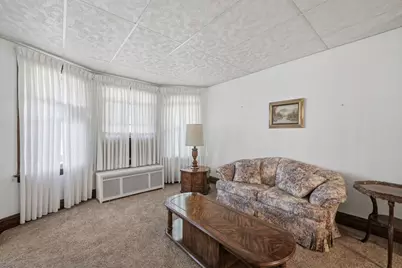 5851 W Addison Street, Chicago, IL 60634 - Photo 4