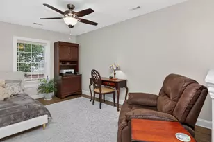 1205 Charleston Ct, Westmont, IL 60559 - Photo 16
