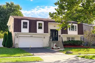 115 W King George Ct, Palatine, IL 60067 - Photo 1