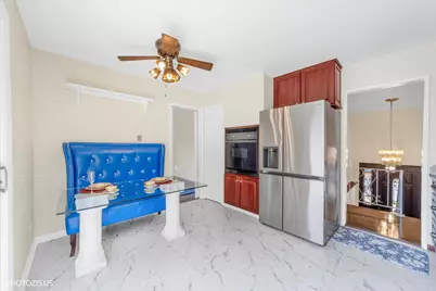 115 W King George Court, Palatine, IL 60067 - Photo 8