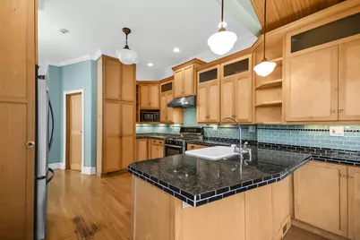 6742 N Glenwood Avenue, Chicago, IL 60626 - Photo 16