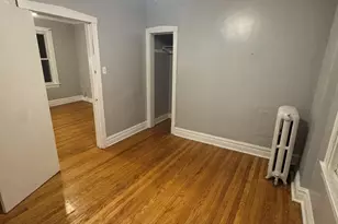 5752 S Whipple St, Chicago, IL 60629 - Photo 4