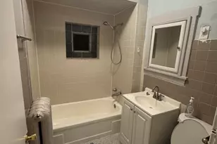5752 S Whipple St, Chicago, IL 60629 - Photo 6