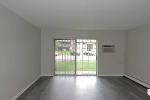 7410 Brookdale Dr, Darien, IL 60561 - Photo 8