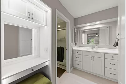 201 Lake Hinsdale Drive #111, Willowbrook, IL 60527 - Photo 20