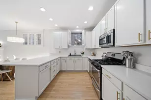 3939 N Greenview Ave, Chicago, IL 60613 - Photo 12