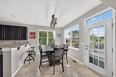 840 Verdi Court, Woodstock, IL 60098 - Photo 10