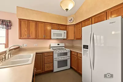 7778 Bristol Park Drive, Tinley Park, IL 60477 - Photo 10