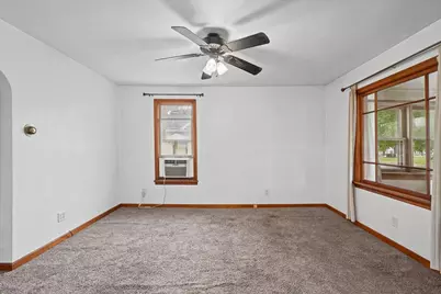 313 S Guthrie Street, Gibson City, IL 60936 - Photo 12
