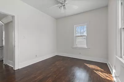403 E Park Street, Mundelein, IL 60060 - Photo 14