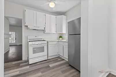 403 E Park Street, Mundelein, IL 60060 - Photo 10