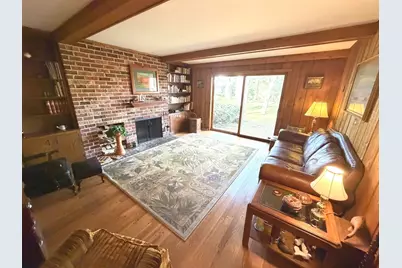 1021 Anne Road, Naperville, IL 60540 - Photo 4