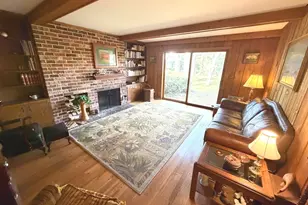 1021 Anne Rd, Naperville, IL 60540 - Photo 4