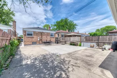 4825 S Keating Avenue, Chicago, IL 60632 - Photo 20