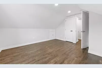 4903 N Moody Avenue, Chicago, IL 60630 - Photo 30