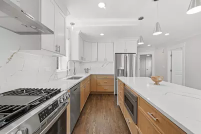 4903 N Moody Avenue, Chicago, IL 60630 - Photo 12