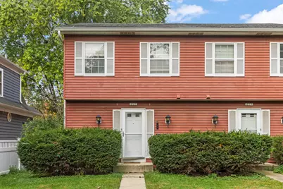 611 N Center Street, Naperville, IL 60563 - Photo 1