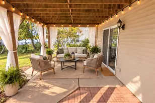 732 Robertson Rd, South Elgin, IL 60177 - Photo 30