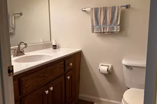 1285 Wicker St, Woodstock, IL 60098 - Photo 10