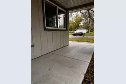 1285 Wicker Street, Woodstock, IL 60098 - Photo 2
