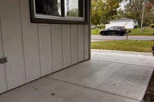 1285 Wicker St, Woodstock, IL 60098 - Photo 2
