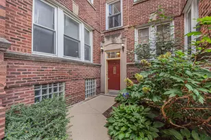 2622 N Spaulding Ave, Chicago, IL 60647 - Photo 2
