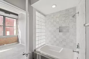 812 W Van Buren St, Chicago, IL 60607 - Photo 14