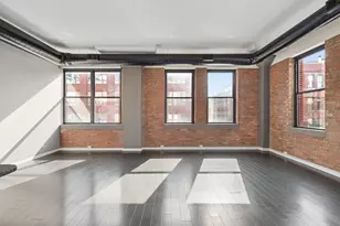 812 W Van Buren St, Chicago, IL 60607 - Photo 2