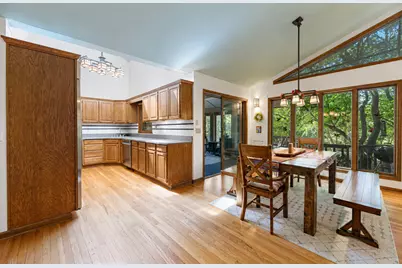 1543 N Saint Marys Road, Green Oaks, IL 60048 - Photo 10