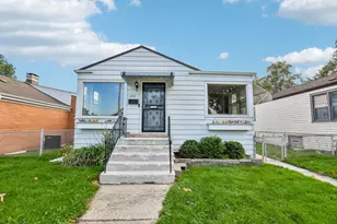 505 Monroe St, Dolton, IL 60419 - Photo 1