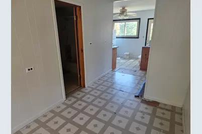 161 Forest Avenue, Fox Lake, IL 60020 - Photo 6