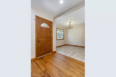 1574 Highland Avenue, Glendale Heights, IL 60139 - Photo 4