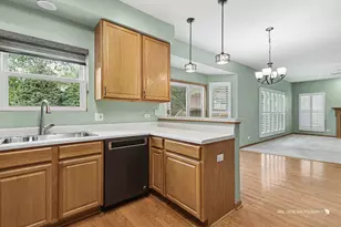 3230 Midlane Dr, Wadsworth, IL 60083 - Photo 6