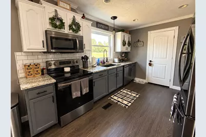 1833 Mercer Lane, Centralia, IL 62801 - Photo 18