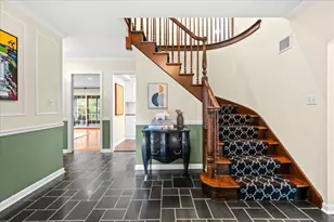 1745 E Summit Ct, Deerfield, IL 60015 - Photo 4