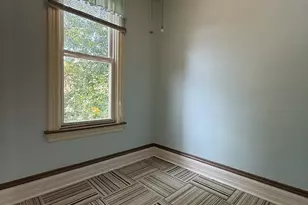 2233 N Sawyer Ave, Chicago, IL 60647 - Photo 8