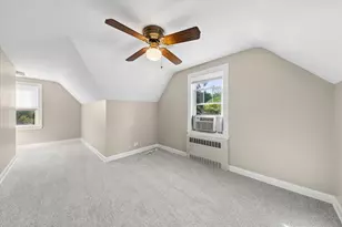 422 S Harvard Ave, Villa Park, IL 60181 - Photo 18