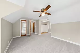 422 S Harvard Ave, Villa Park, IL 60181 - Photo 22