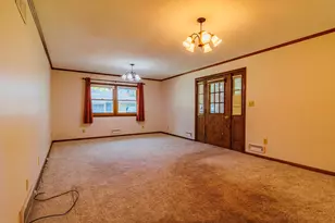 604 Tana Ln, Joliet, IL 60435 - Photo 10