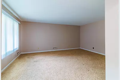 604 Tana Lane, Joliet, IL 60435 - Photo 4