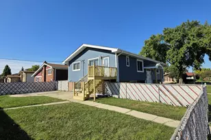 10301 Minnick Ave, Oak Lawn, IL 60453 - Photo 6