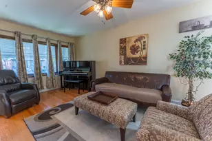 4210 N Overhill Ave, Norridge, IL 60706 - Photo 4