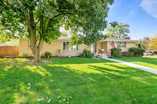 5230 S Harlan Dr, Rochelle, IL 61068 - Photo 1