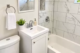 16549 Winchester Ave, Markham, IL 60428 - Photo 14