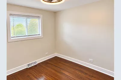 16549 Winchester Avenue, Markham, IL 60428 - Photo 10