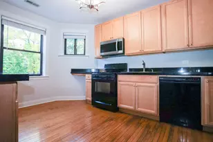 901 W Sheridan Rd, Chicago, IL 60613 - Photo 4