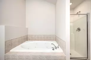 1200 Oakleaf Ct, Aurora, IL 60506 - Photo 22