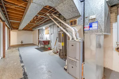 7935 S East End Avenue, Chicago, IL 60617 - Photo 16