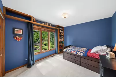 808 Lyndhurst Court, Naperville, IL 60563 - Photo 24