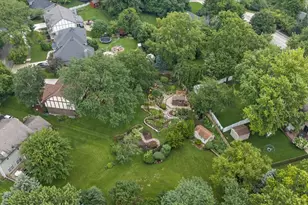808 Lyndhurst Ct, Naperville, IL 60563 - Photo 36